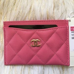 Authentic BNIB CHANEL Classic card holder